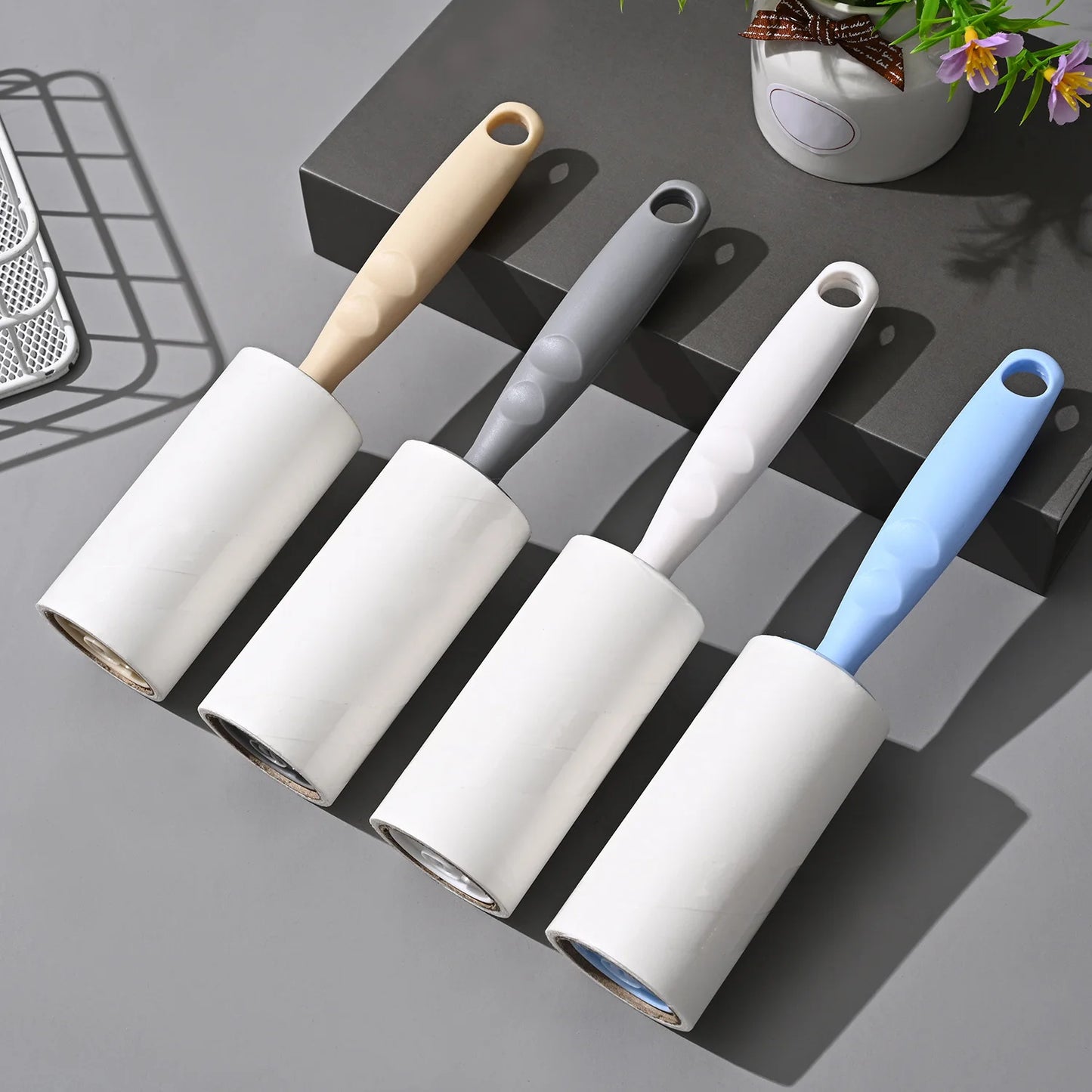 Lint Roller With Refills Sticky Remover Hair Pet Dog Clothes Sofa Dust Cleaning Remover Replaceable Roll Brush Cleaning Tool