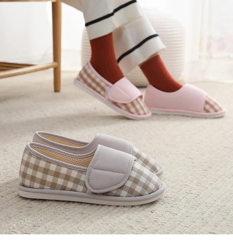 Women Diabetic Slippers Adjustable Closure Comfortable House Shoes Arthritis Edema Wide Slippers Comfy Cozy Shoes Closed Toed