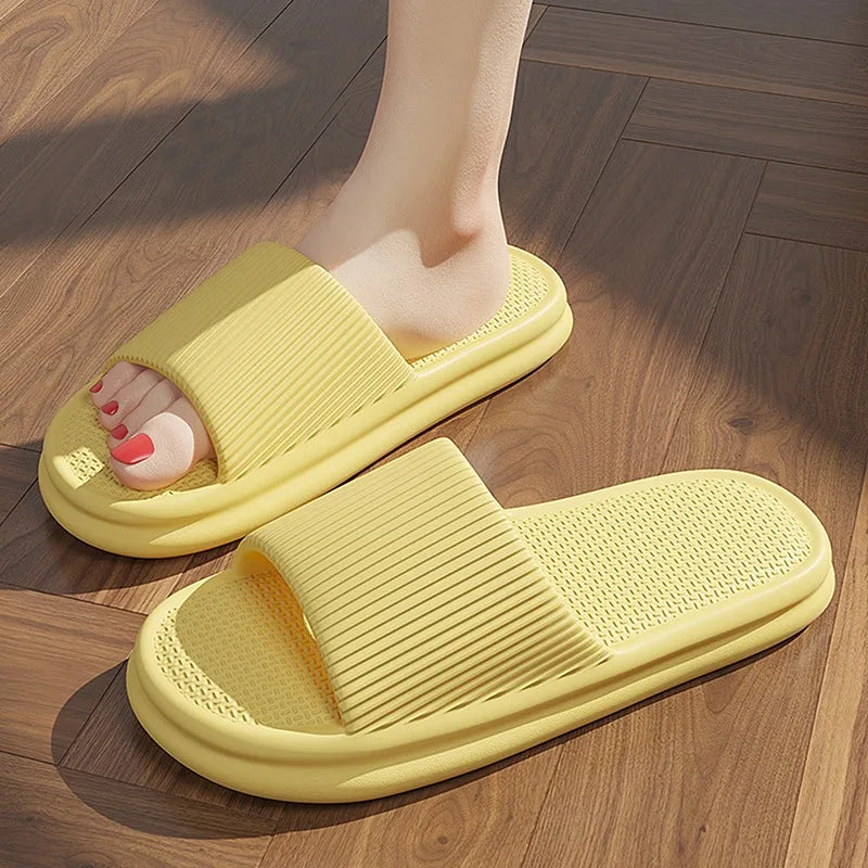 2025 Summer Women's Solid Color Casual Simple Slipper, EVA Material, Comfortable Indoor/Outdoor Dual-use, Anti-Slip Design.