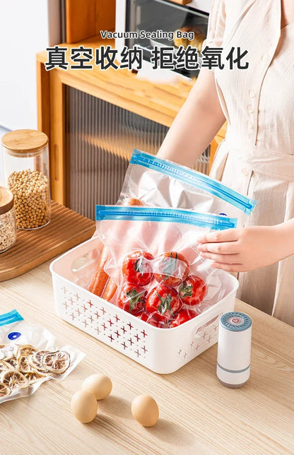 Vacuum Sealed Food Storage Box, Clear Fresh-Keeping Box, Capacity Food Dispenser, Transparent Container with Vacuum Pump